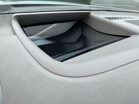 Used 2022 Mercedes-Benz EQS 580 4MATIC Sedan w/ AMG Line Interior image 32