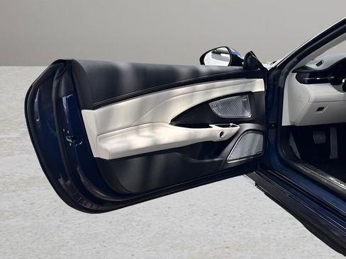 Used 2024 Maserati GranCabrio Trofeo AWD/4WD image 15