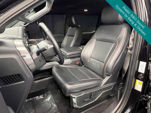 Used 2024 Ford F150 Lariat w/ FX4 Off-Road Package image 3