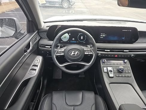 Certified 2024 Hyundai Palisade Limited AWD/4WD image 41