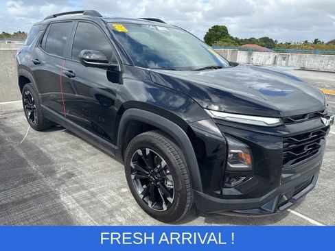 Used 2025 Chevrolet Equinox RS w/ Safety and Technology Package image 12