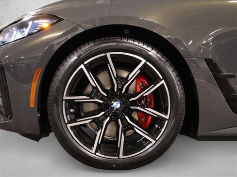 New 2026 BMW i4 xDrive40i w/ M Sport Package AWD/4WD image 10