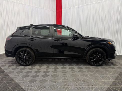 Used 2023 Honda HR-V Sport image 9