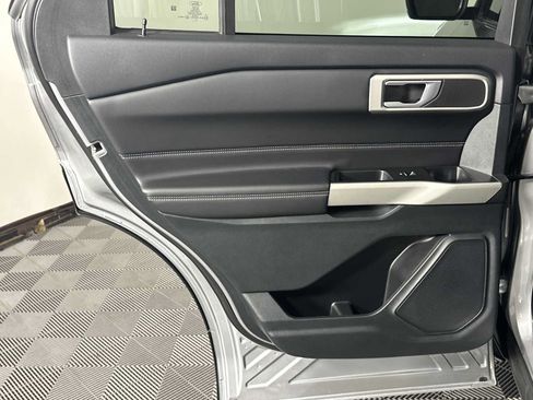 Used 2023 Ford Explorer XLT w/ Equipment Group 202A RWD image 26