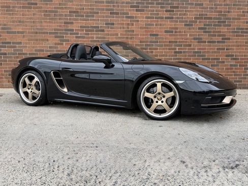 Certified 2022 Porsche 718 Boxster 25th Years image 9
