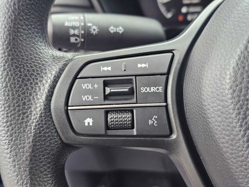 Used 2023 Honda CR-V LX image 29