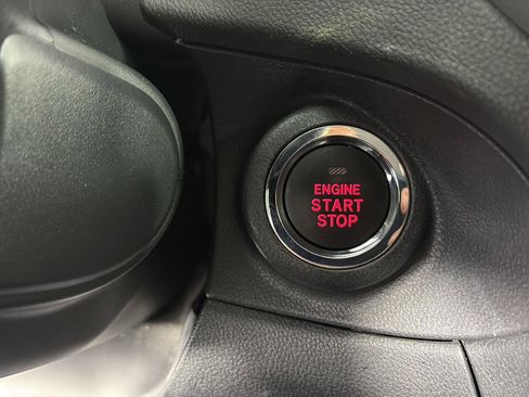 Used 2021 Subaru Ascent Premium w/ Convenience Package image 28