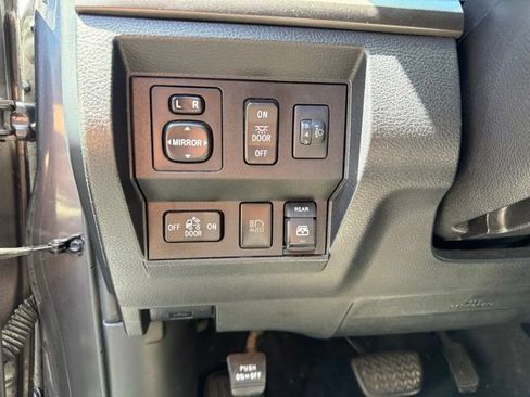 Used 2019 Toyota Tundra SR5 w/ TRD Sport Package AWD/4WD image 20