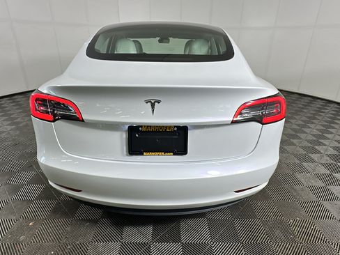 Used 2023 Tesla Model 3 Standard Range RWD image 3