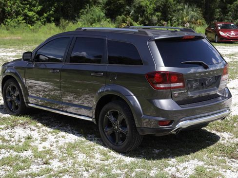 Used 2018 Dodge Journey Crossroad AWD/4WD image 5