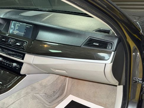 Used 2011 BMW 535i Sedan image 51