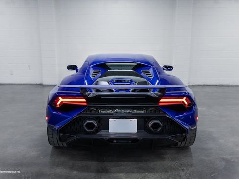 Used 2023 Lamborghini Huracan Tecnica image 12
