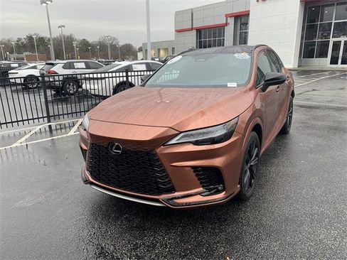 Used 2024 Lexus RX 500h F Sport image 4