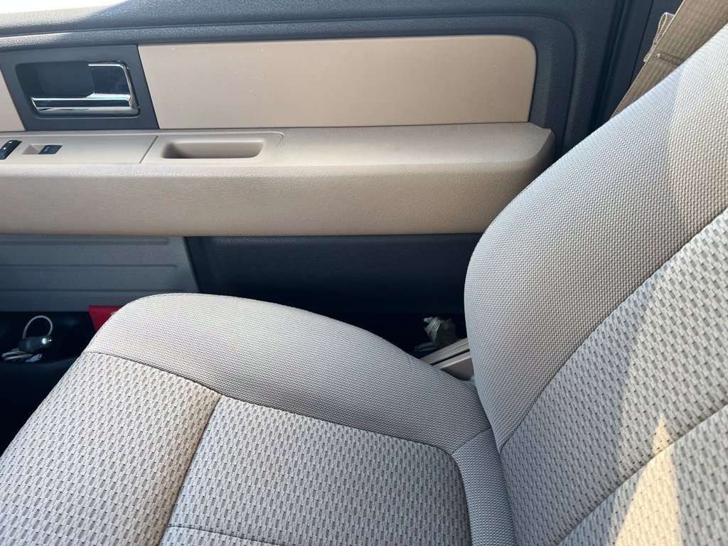 Used 2012 Ford F150 XLT w/ XLT Chrome Pkg AWD/4WD image 8