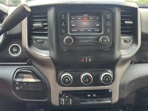 Used 2024 RAM 2500 Tradesman w/ Chrome Appearance Group AWD/4WD image 26