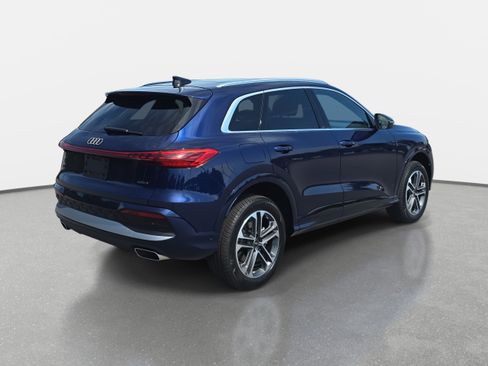 New 2025 Audi Q5 Premium image 8