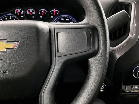 Used 2024 Chevrolet Silverado 1500 Custom image 18