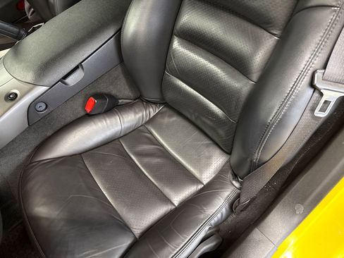 Used 2006 Chevrolet Corvette Coupe w/ Preferred Equipment Group image 34