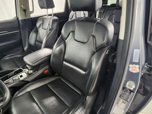 Used 2025 Kia Telluride S AWD/4WD image 10
