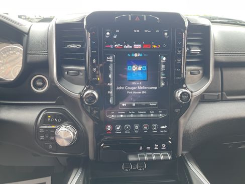 Used 2021 RAM 1500 Laramie w/ Sport Appearance Package AWD/4WD image 25