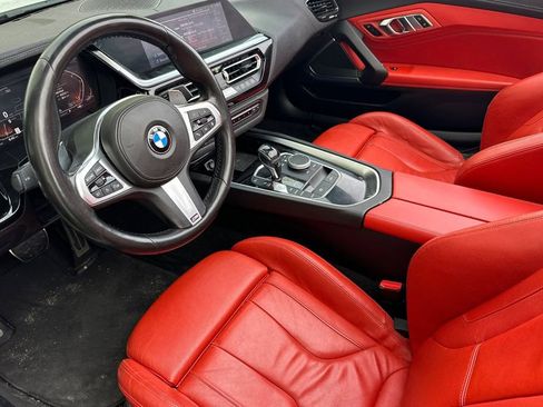 Used 2019 BMW Z4 sDrive30i w/ M Sport Package image 10