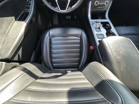 Used 2024 Ford Edge SEL image 13