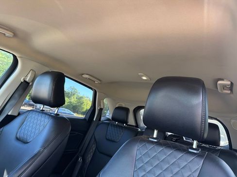 Used 2023 Ford Edge Titanium AWD/4WD image 16
