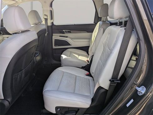 Used 2020 Kia Telluride SX w/ SX Prestige Package image 50