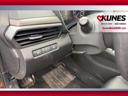 Used 2025 Nissan Altima 2.5 SV FWD image 7