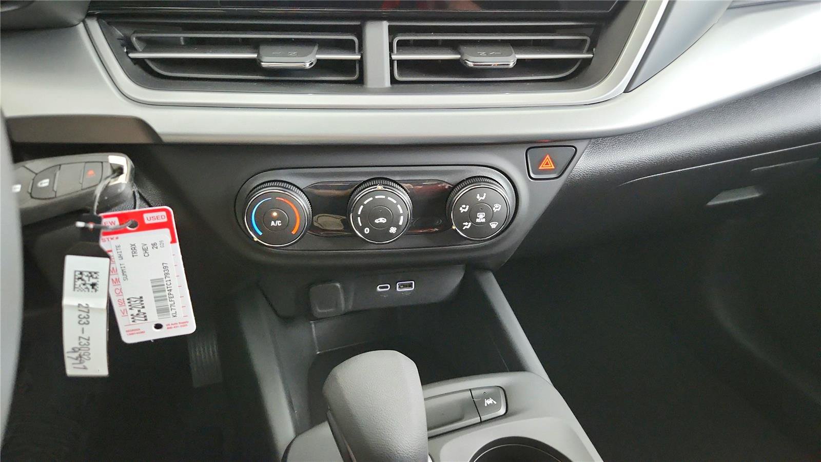 Used 2026 Chevrolet Trax LS FWD image 30
