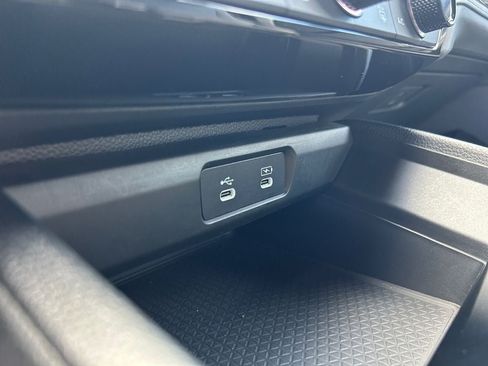 Used 2024 Honda Accord Sport image 32