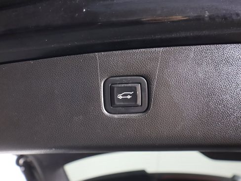 Used 2021 Chevrolet Blazer RS image 20