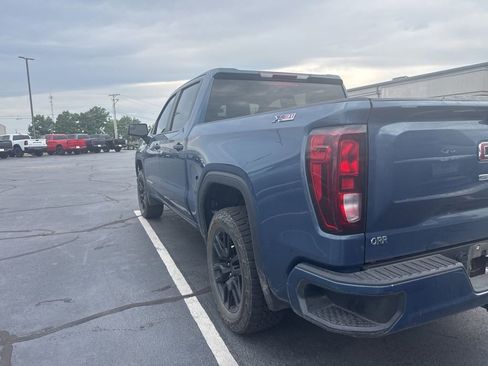 Used 2024 GMC Sierra 1500 Pro w/ Graphite Edition AWD/4WD image 5