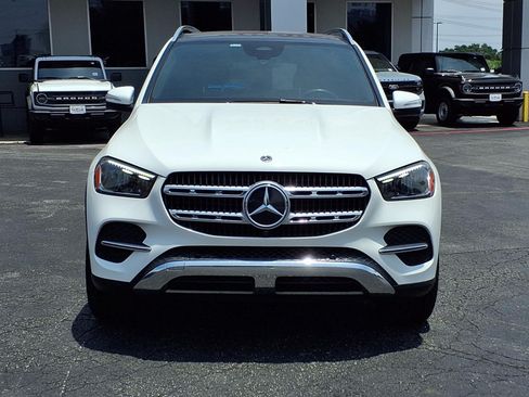 Used 2024 Mercedes-Benz GLE 350 4MATIC image 2