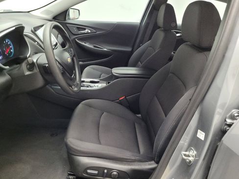 Used 2023 Chevrolet Malibu LT image 17