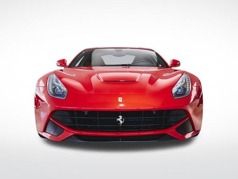 Used 2014 Ferrari F12 Berlinetta RWD image 8