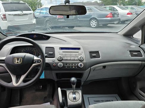 Used 2010 Honda Civic LX image 19