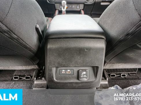Used 2024 Nissan Frontier Pro-X w/ Pro Convenience Package RWD image 31