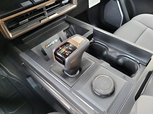 New 2025 GMC Hummer EV 3X image 30