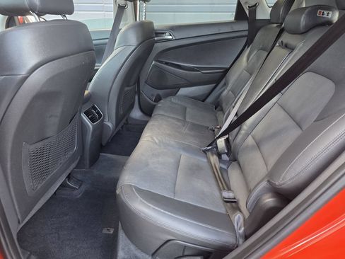 Used 2016 Hyundai Tucson Limited w/ Option Group 03 AWD/4WD image 16