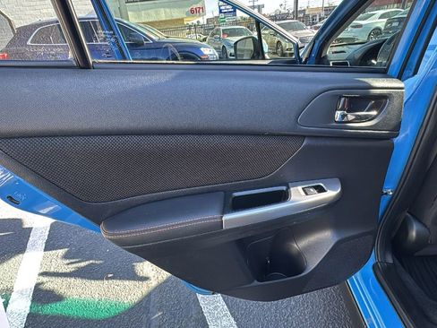 Used 2016 Subaru Crosstrek 2.0i Premium w/ Moonroof Package image 13