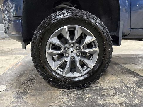Used 2019 Chevrolet Silverado 1500 RST AWD/4WD image 10