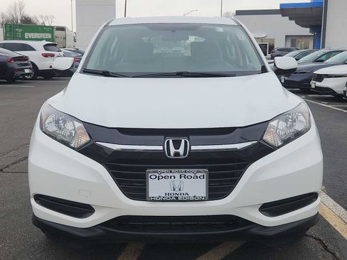 Certified 2017 Honda HR-V LX image 2