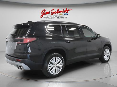Used 2025 GMC Acadia Elevation w/ Elevation Premium Package AWD/4WD image 6