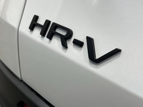 New 2027 Honda HR-V Sport image 6