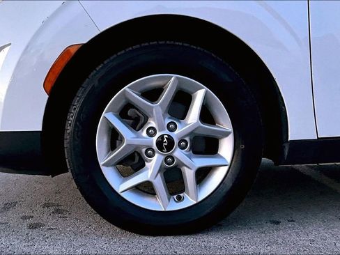 Used 2023 Kia Soul LX w/ LX Technology Package image 9