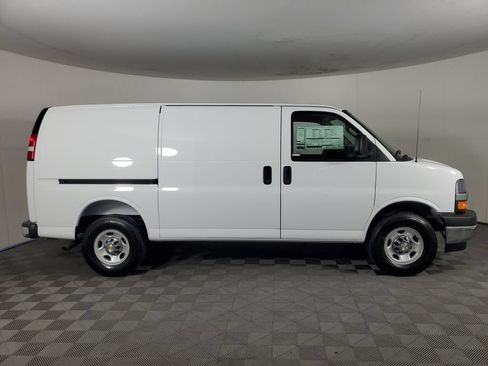 New 2026 Chevrolet Express 2500 w/ Driver Convenience Package RWD image 2