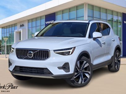 Certified 2025 Volvo XC40 B5 Ultra