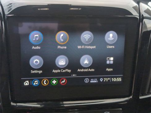 Certified 2021 Chevrolet Traverse LT image 13