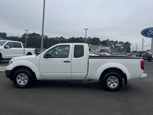 Used 2017 Nissan Frontier S w/ S Work Truck Package image 19